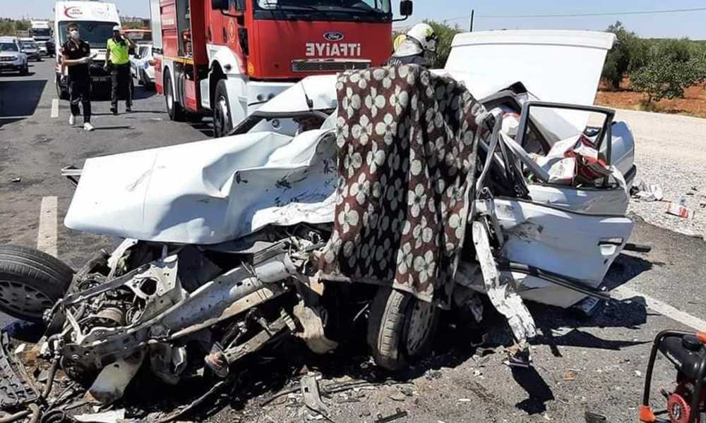 D-400'de trafik kazası: 1 ölü 2 yaralı