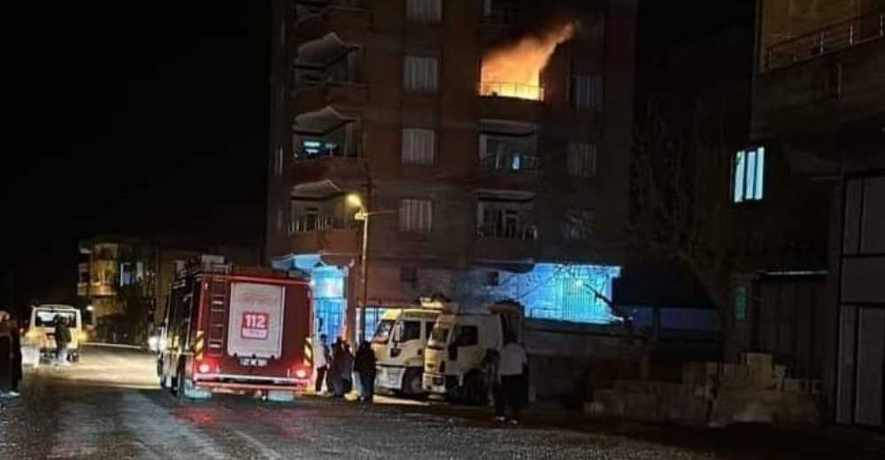 Nizip'te Mutfak Tüpü Bomba Gibi Patladı 