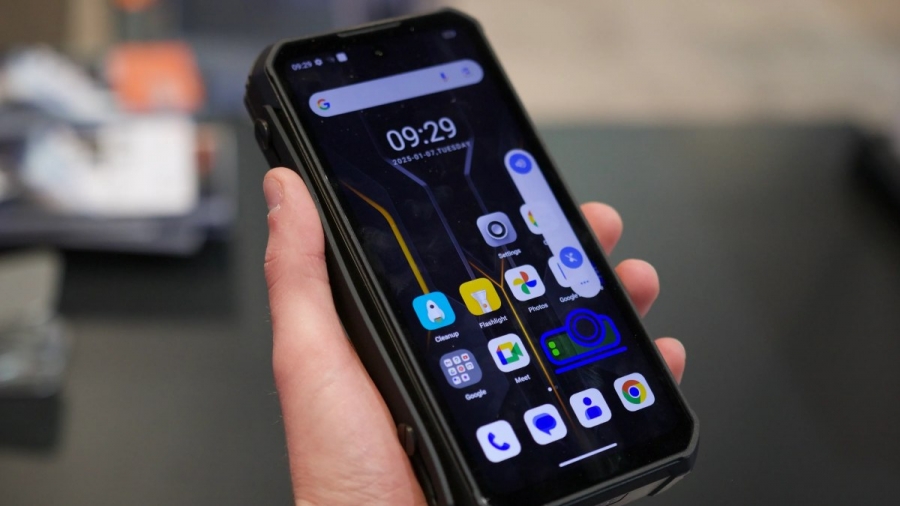 Bu telefonu 1 kez şarj eden 6 ay kullanıyor