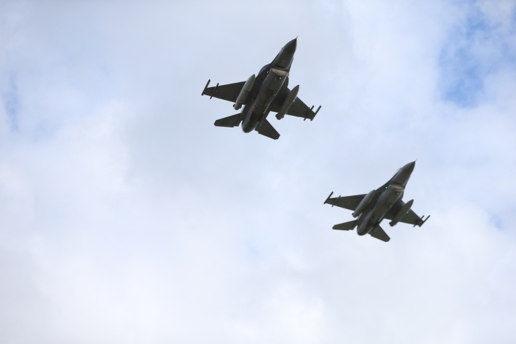 Şehit F-16 pilotu Bolat'ın cenazesi memleketine uğurlandı