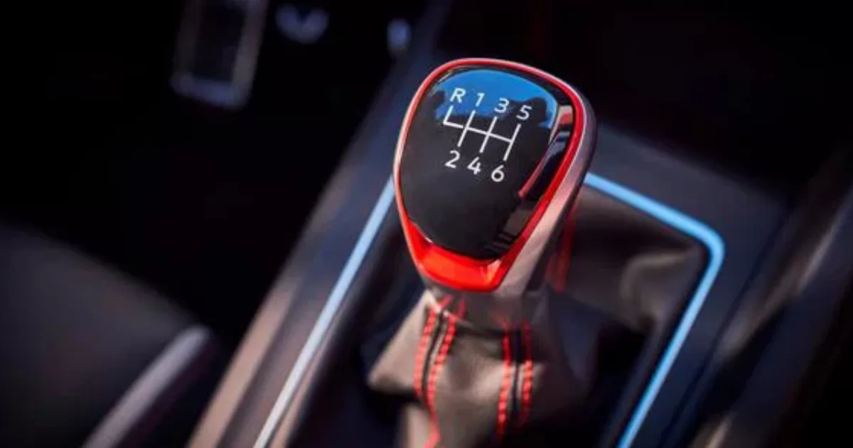 Debriyaja veda: 8 dev marka manuel vites defterini kapatıyor