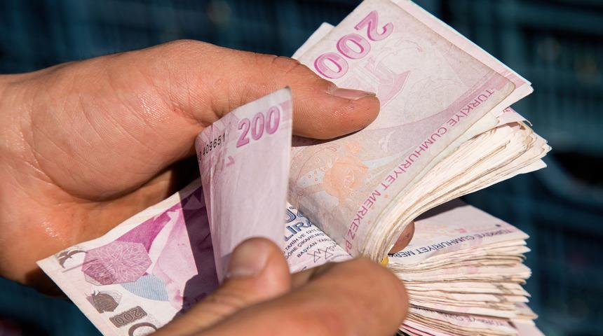 Maaşlara düzenleme sinyali!