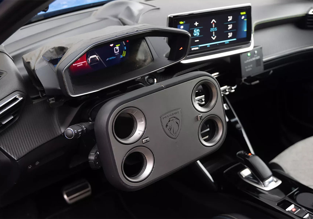 Peugeot, radikal direksiyon tasarımını seri üretime geçirmeye hazırlanıyor